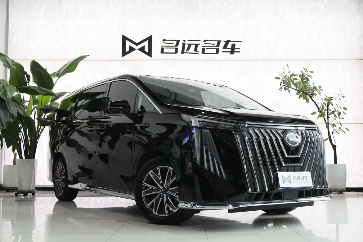 GAC Trumpchi M8