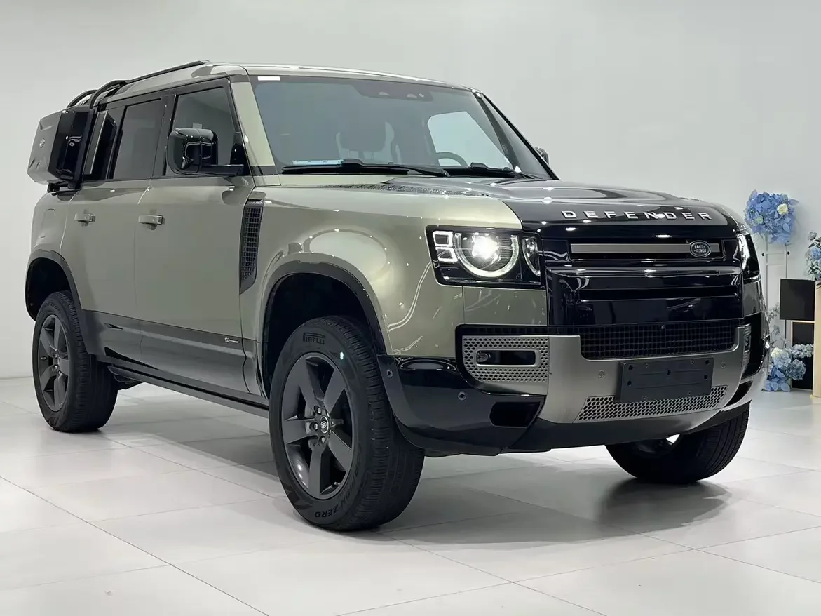 Land Rover guard