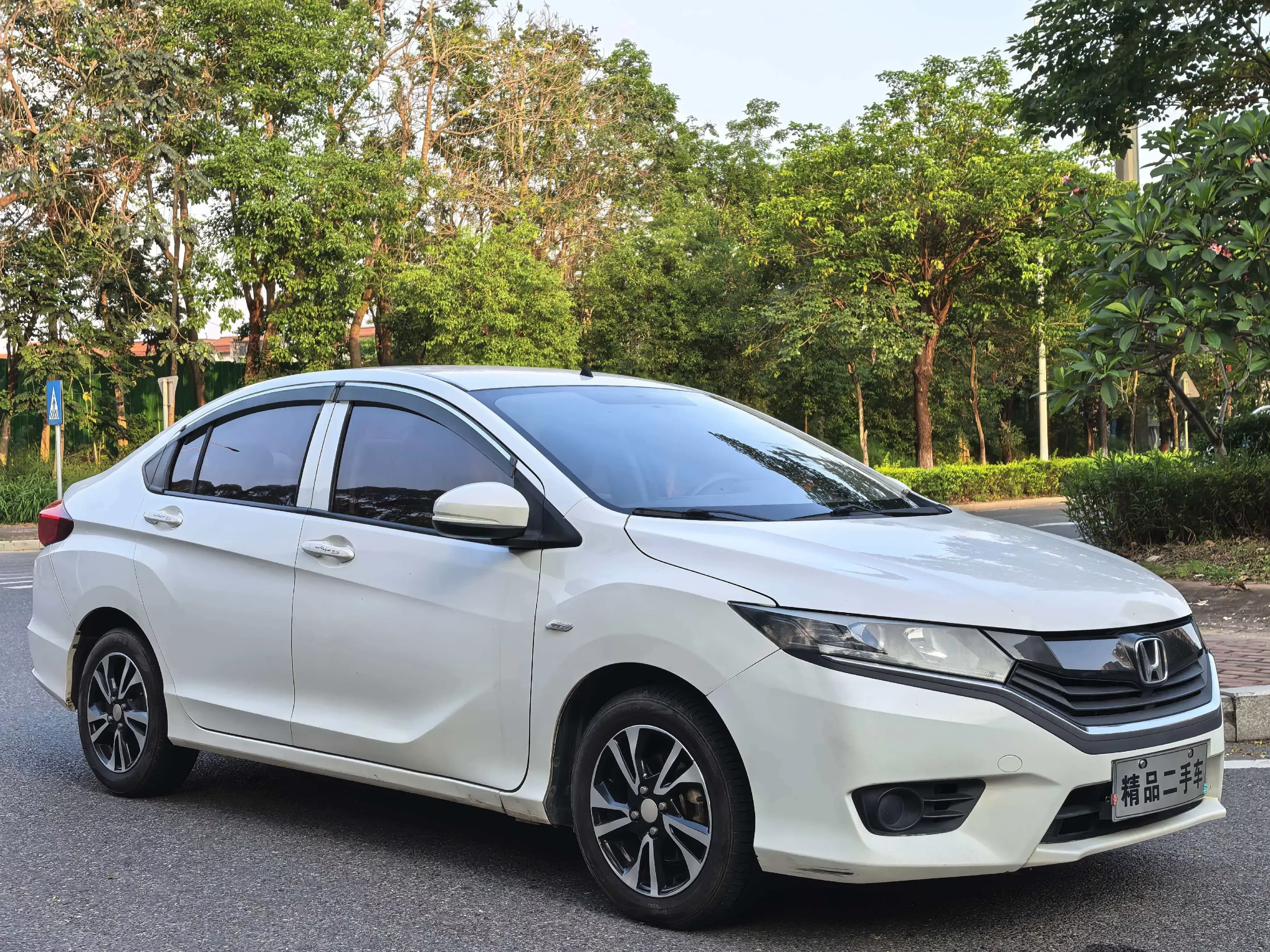 Honda Gray