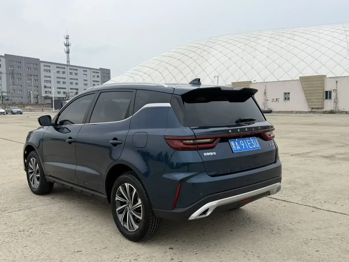 Geely Vision X6