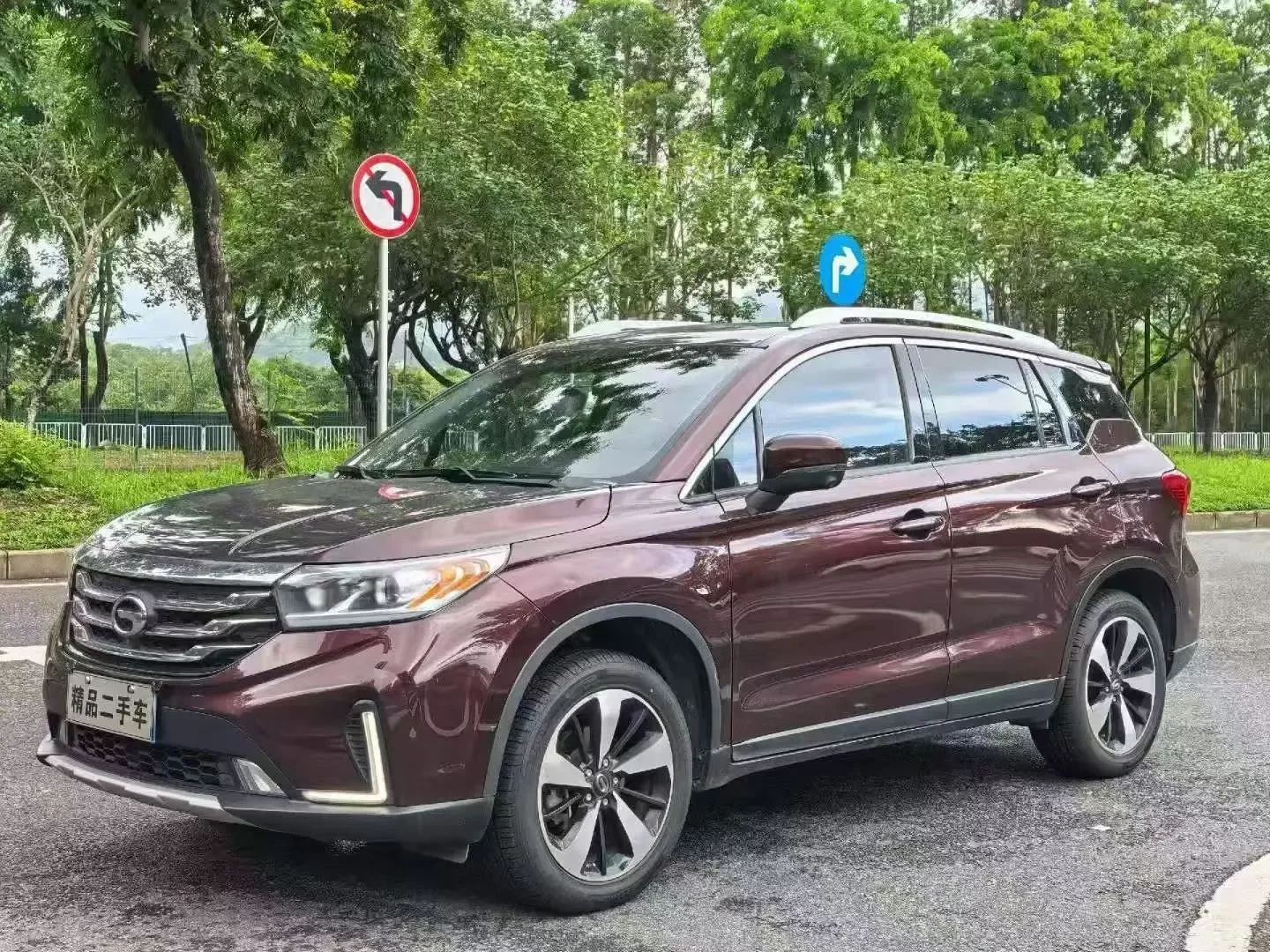GAC Trumpchi GS4  из Китая