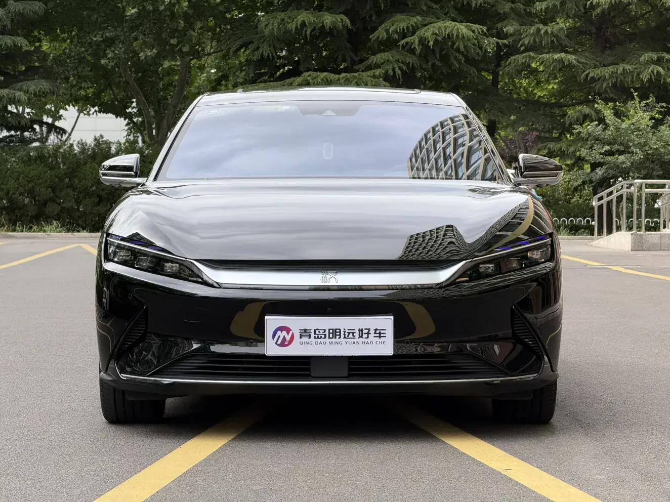 BYD Han EV