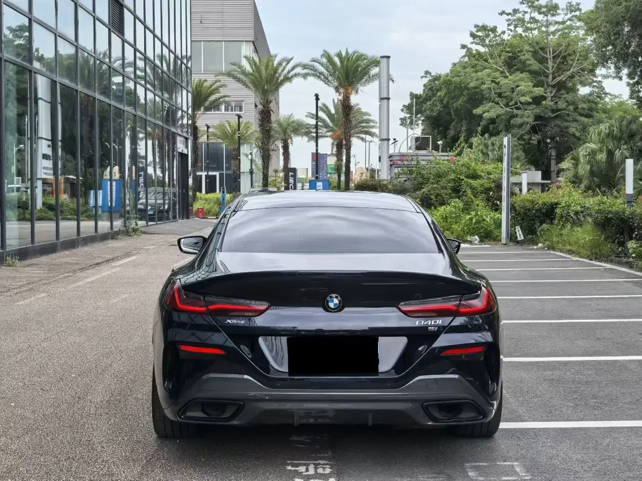 BMW 8 Series