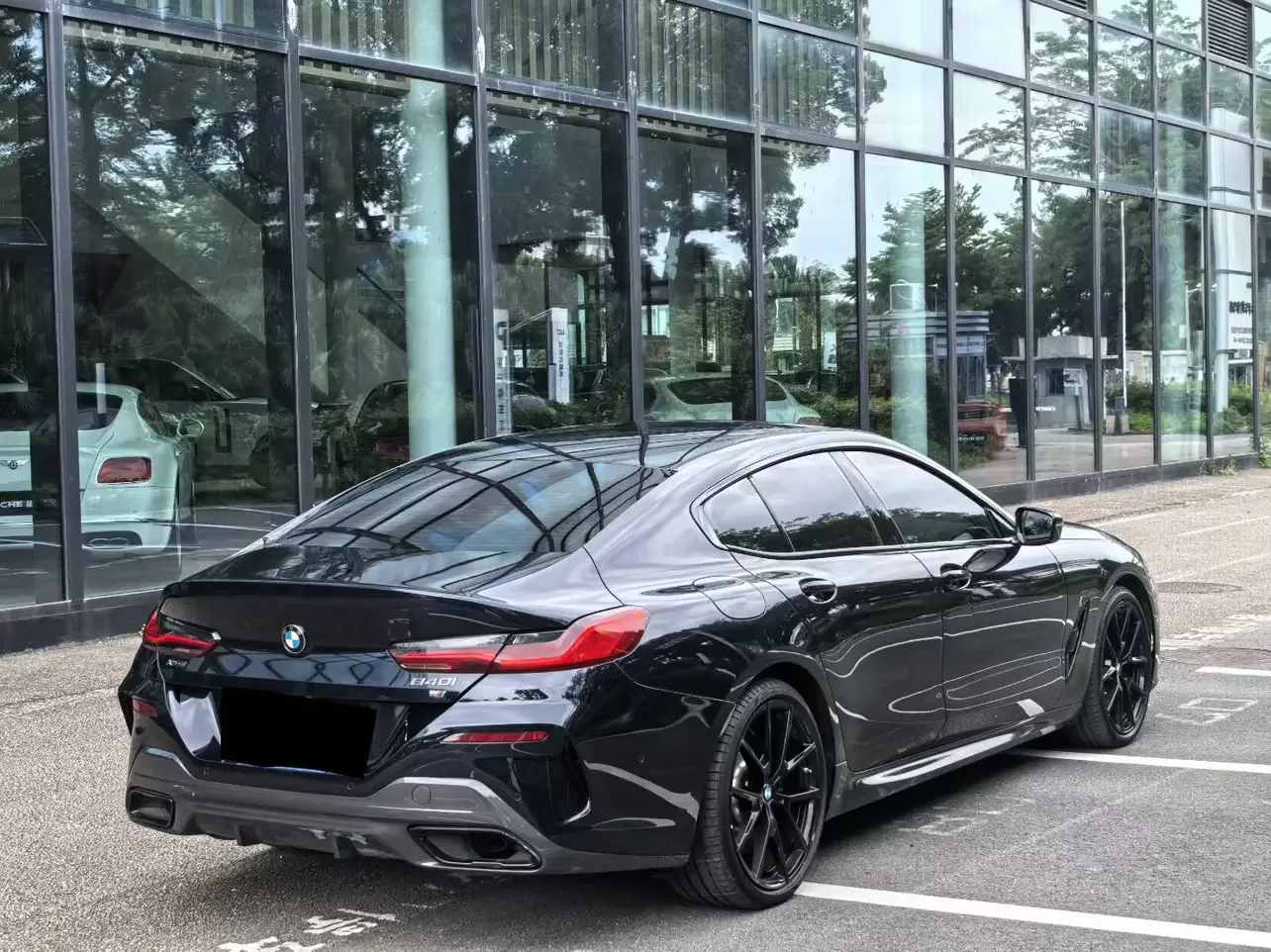 BMW 8 Series