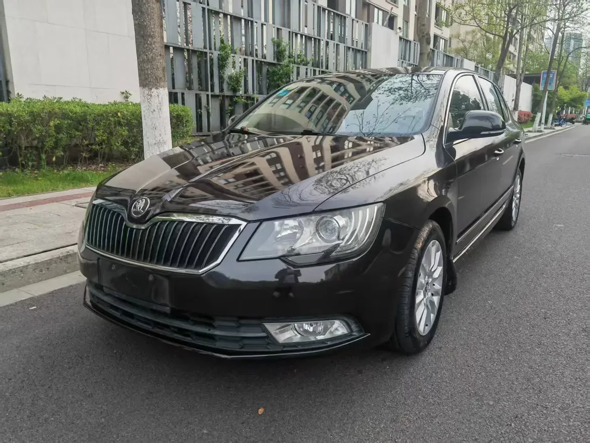 Skoda SuperB