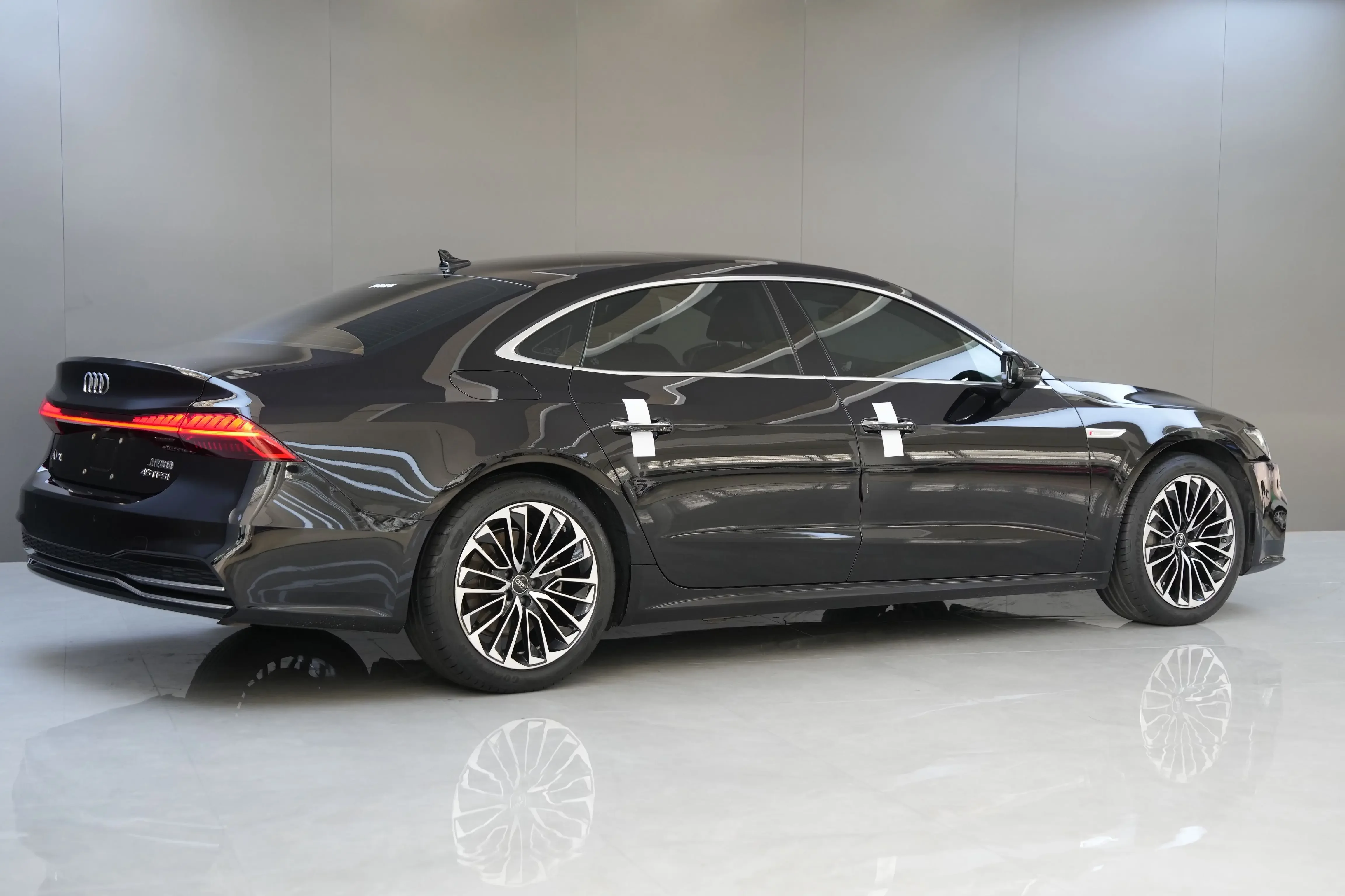 Audi A7L