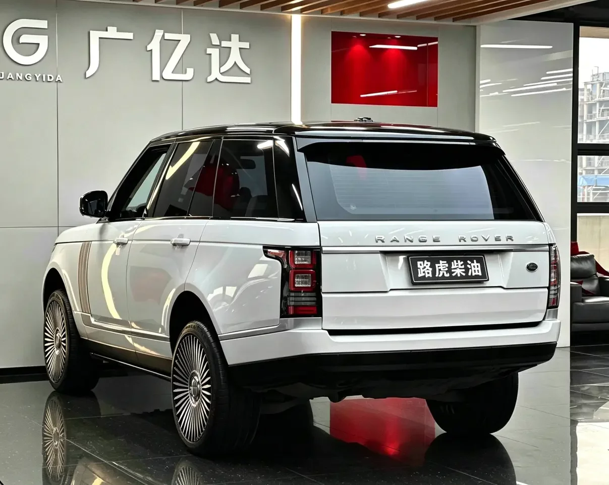 Land Rover range rover