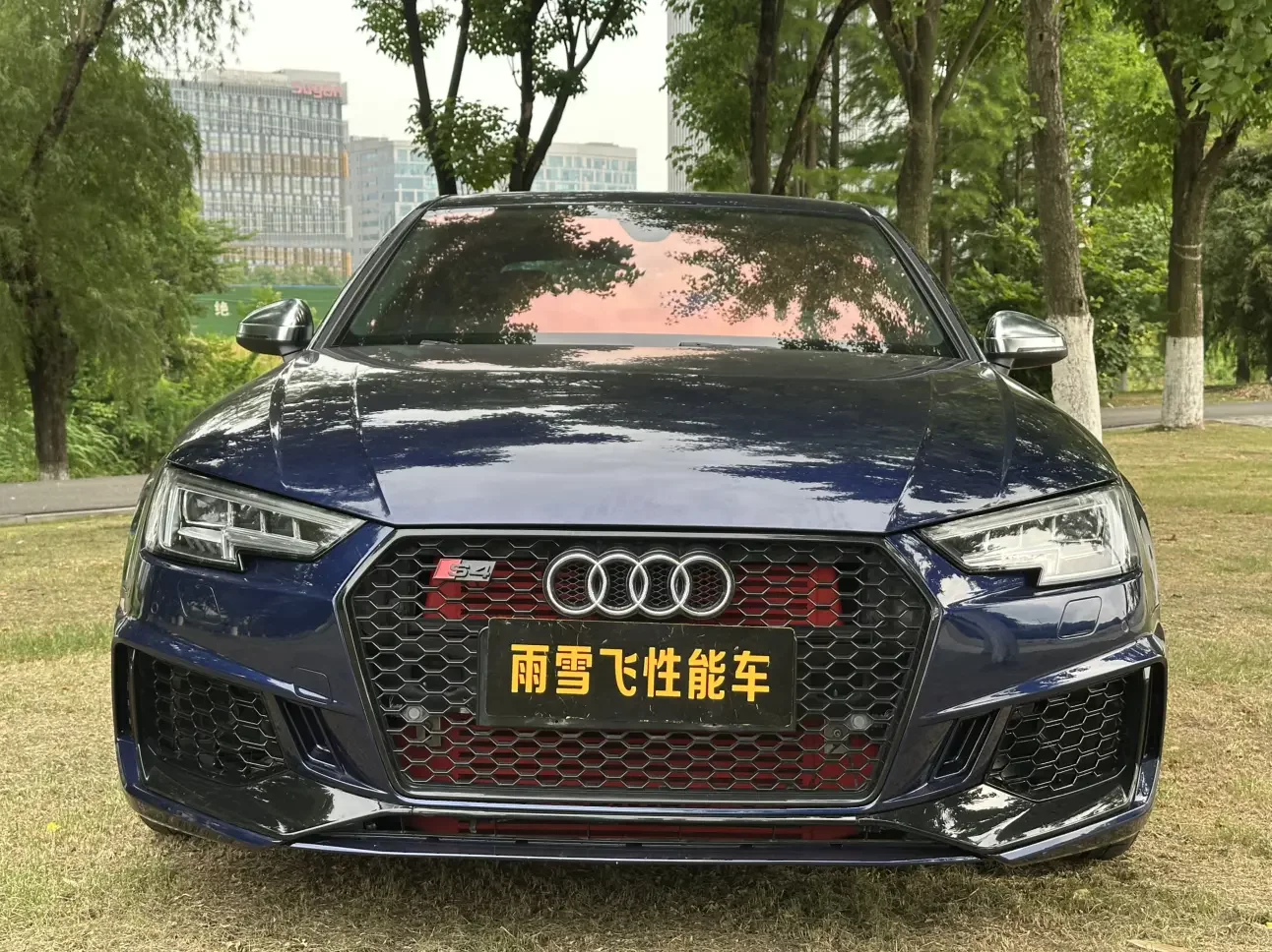 Audi S4