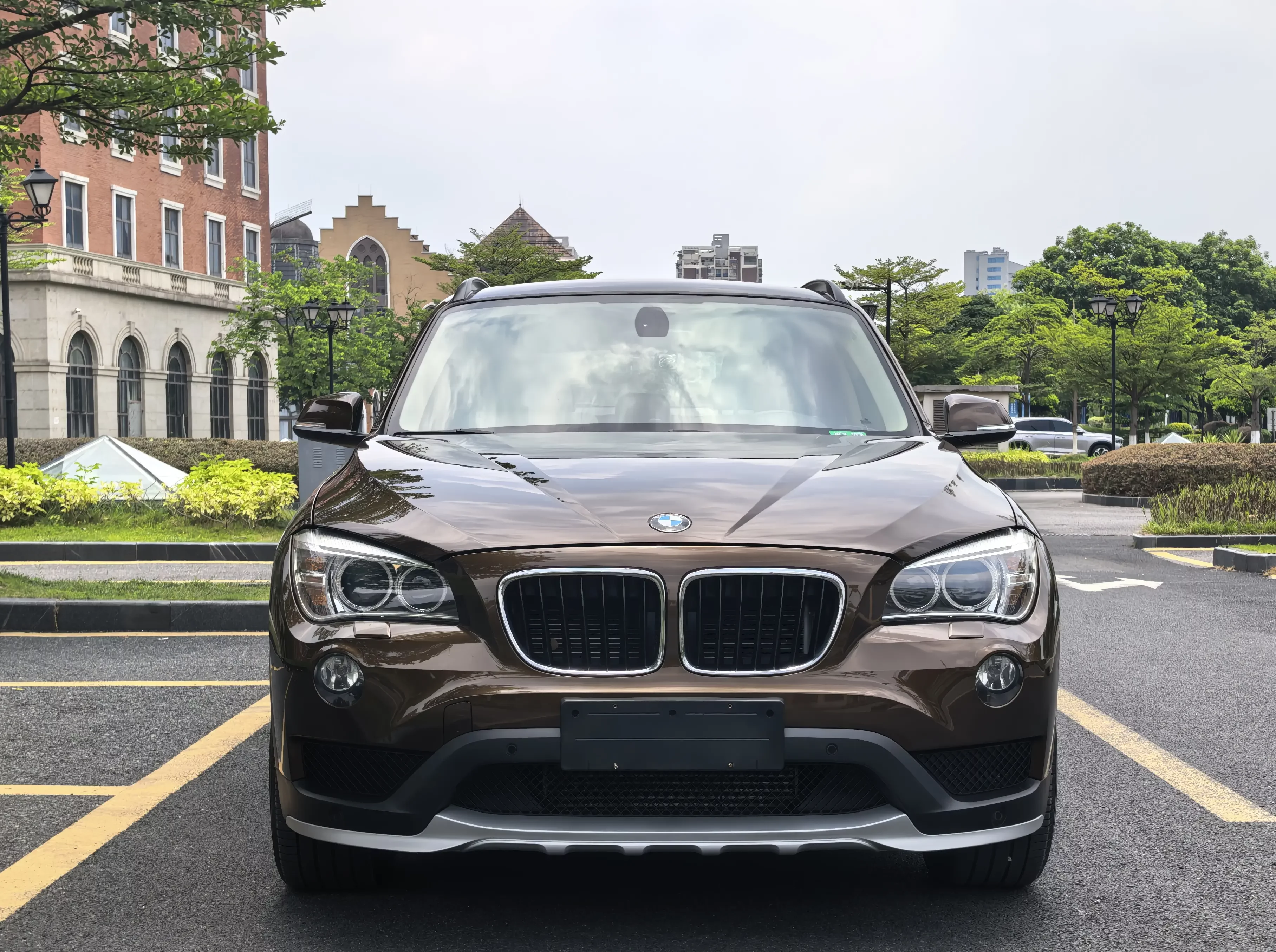 BMW X1  из Китая