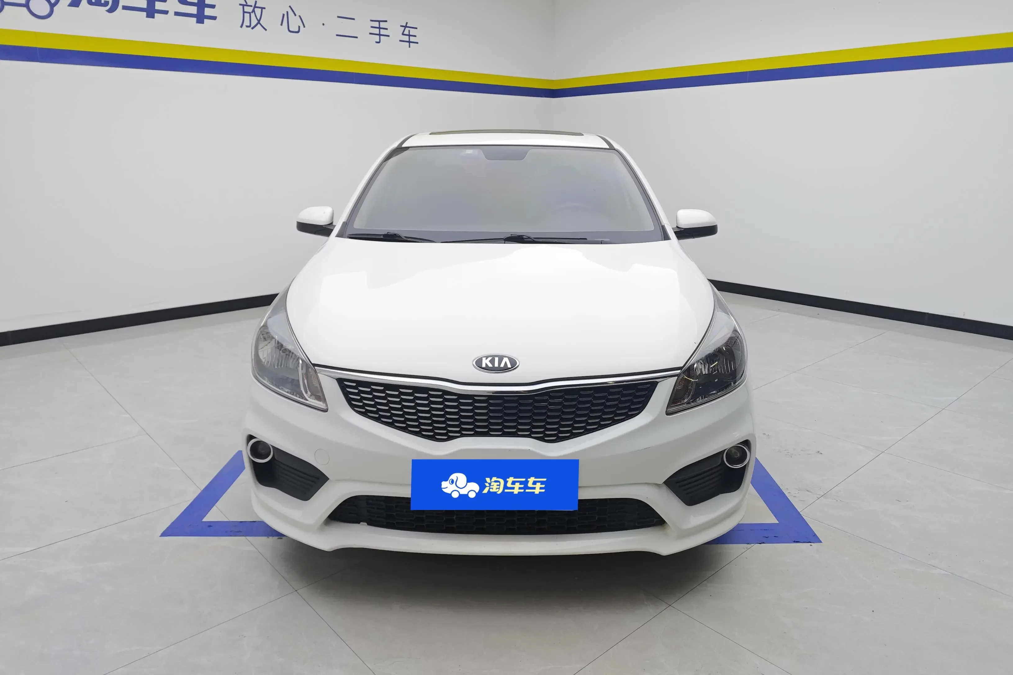 Kia K2  из Китая