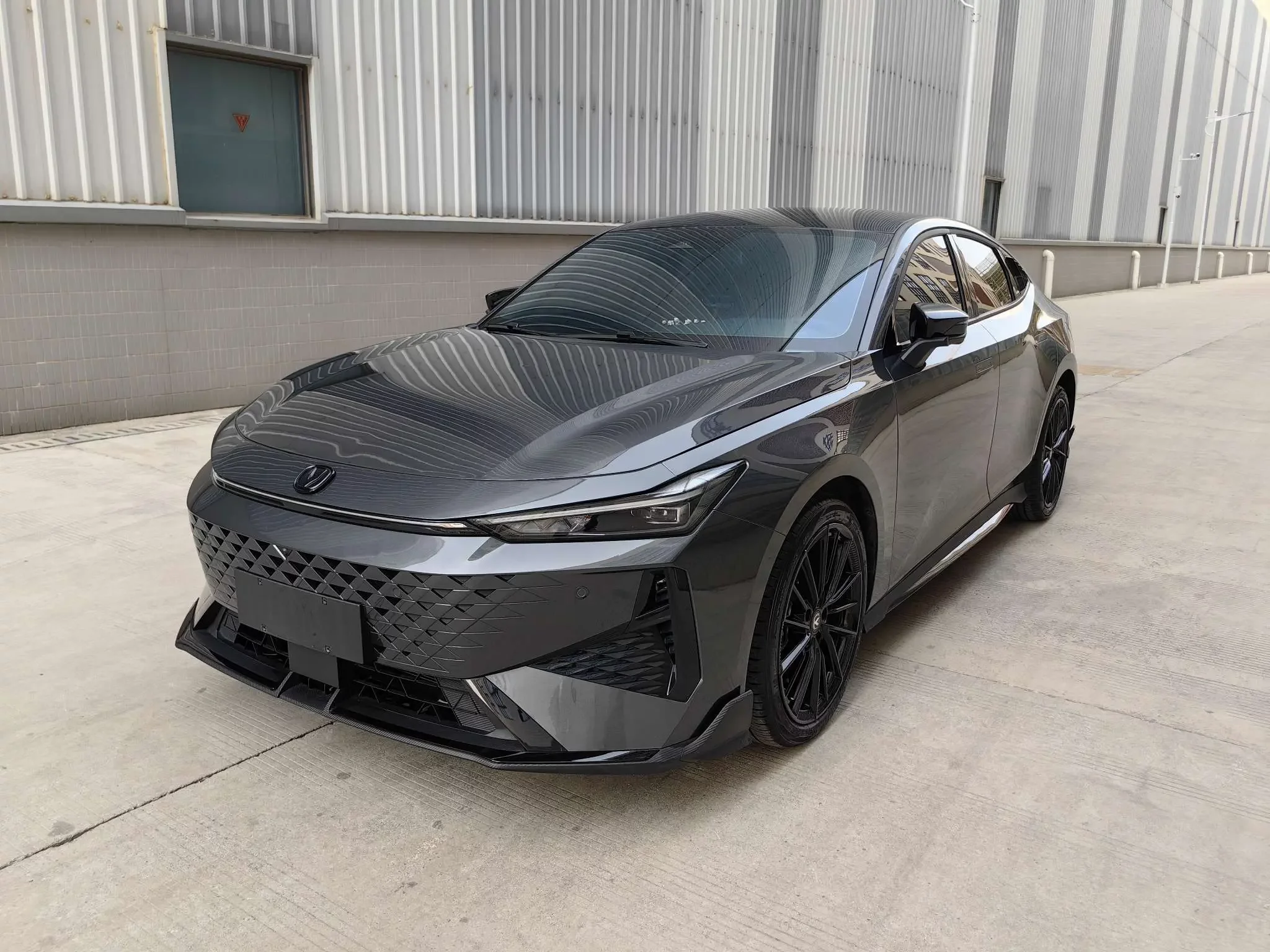Changan UNI-V