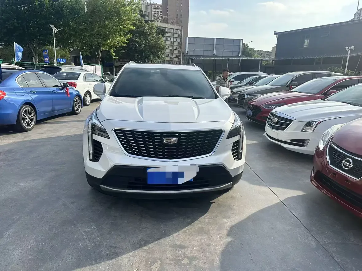 Cadillac XT4