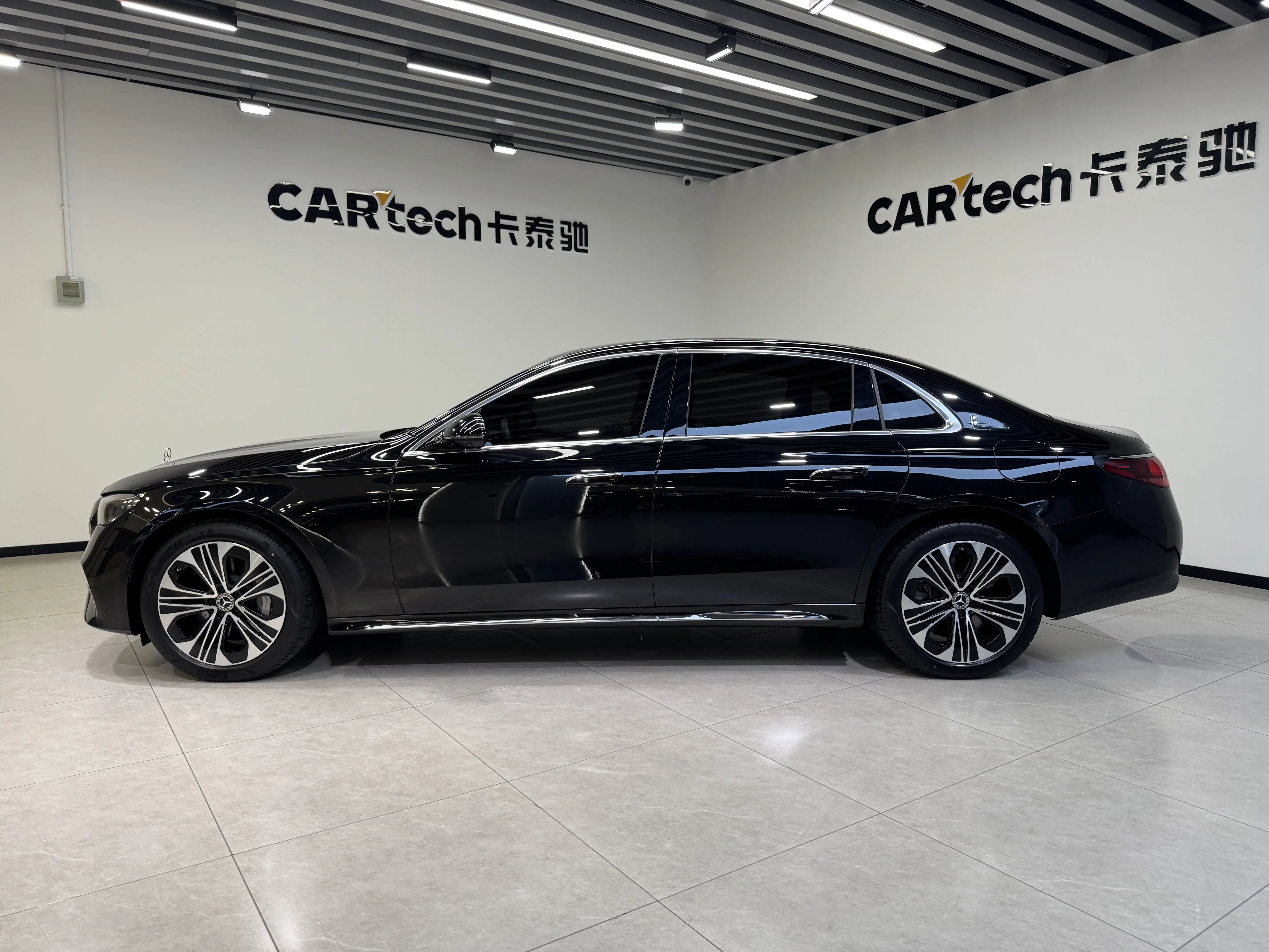 Mercedes-Benz E-Class PHEV