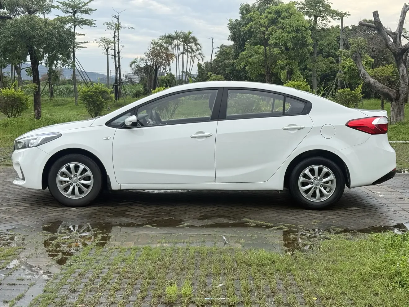 Kia K3