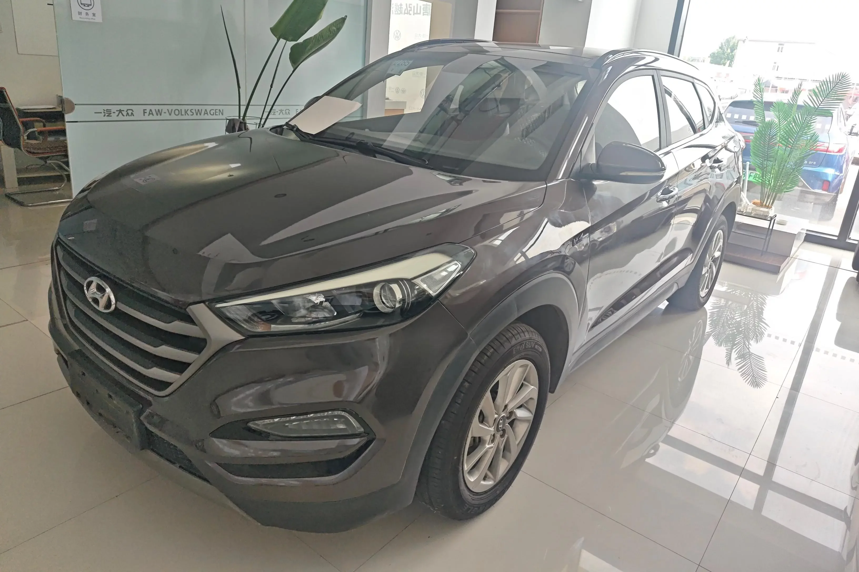 Hyundai Tucson L (Tucson)  из Китая