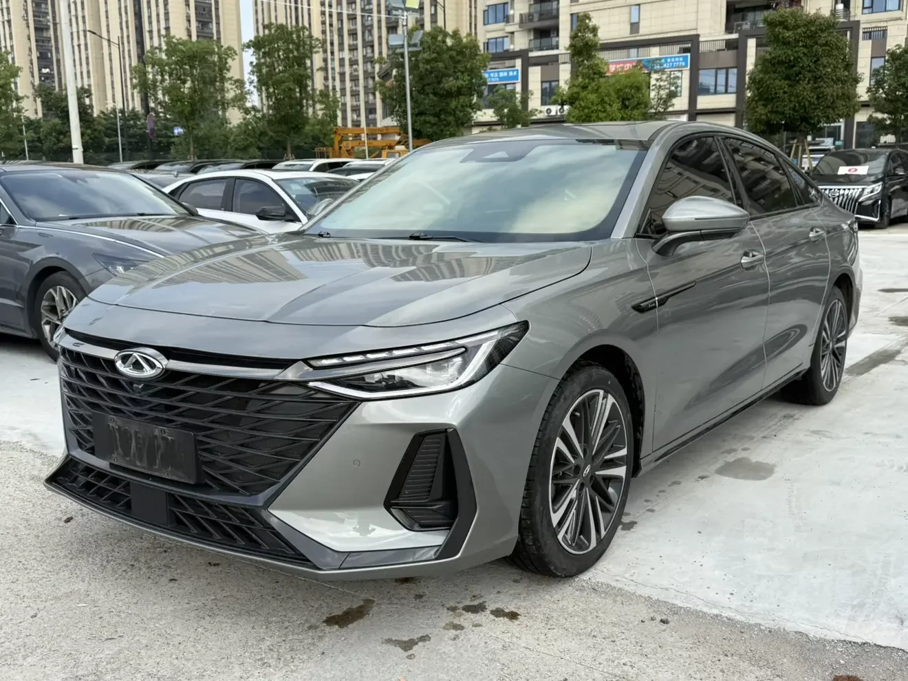 Chery Arrizo 8