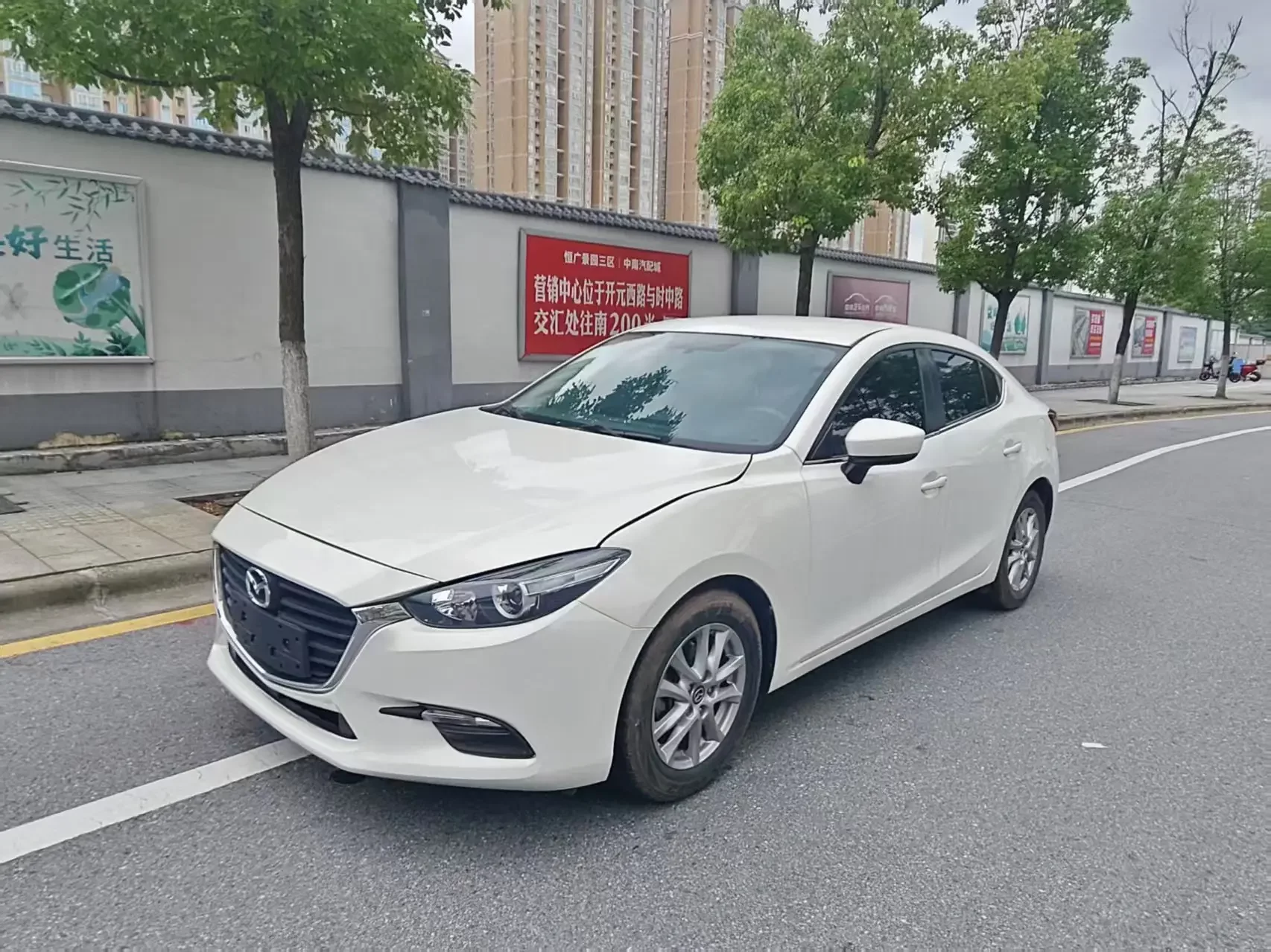 Mazda Axela