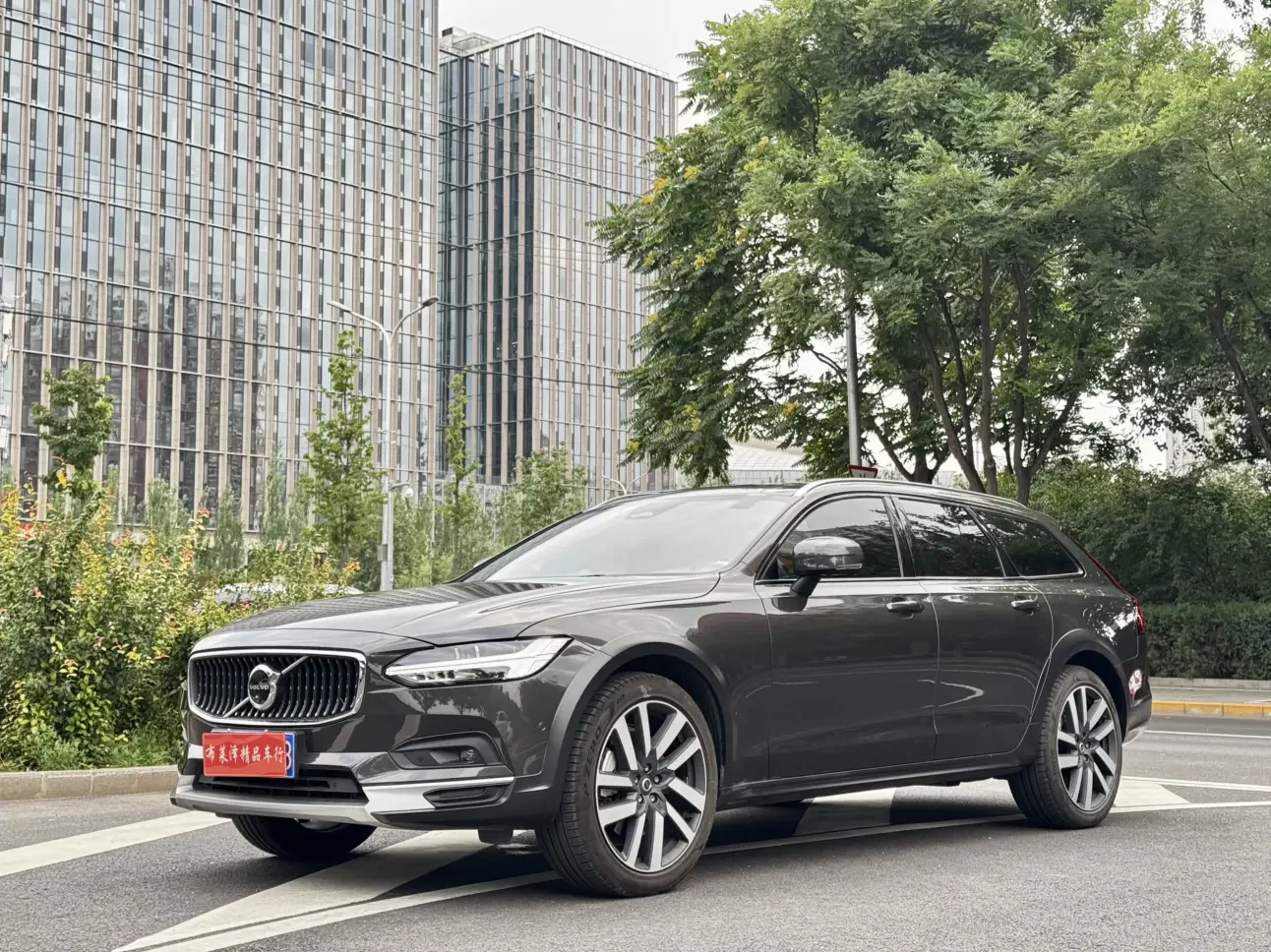 Volvo V90
