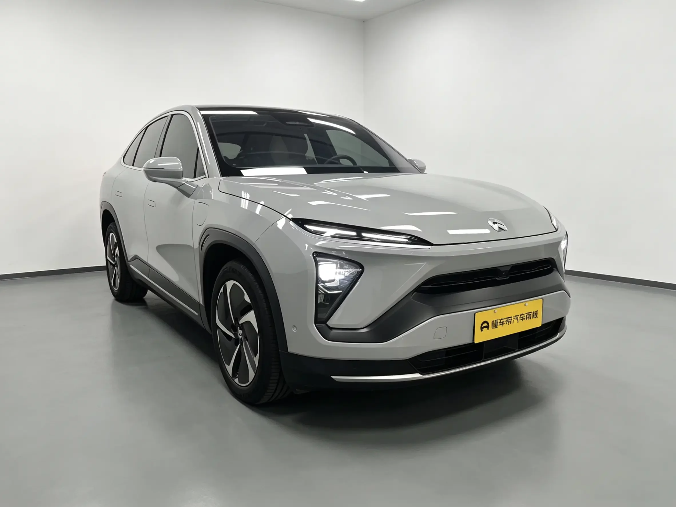 NIO EC6