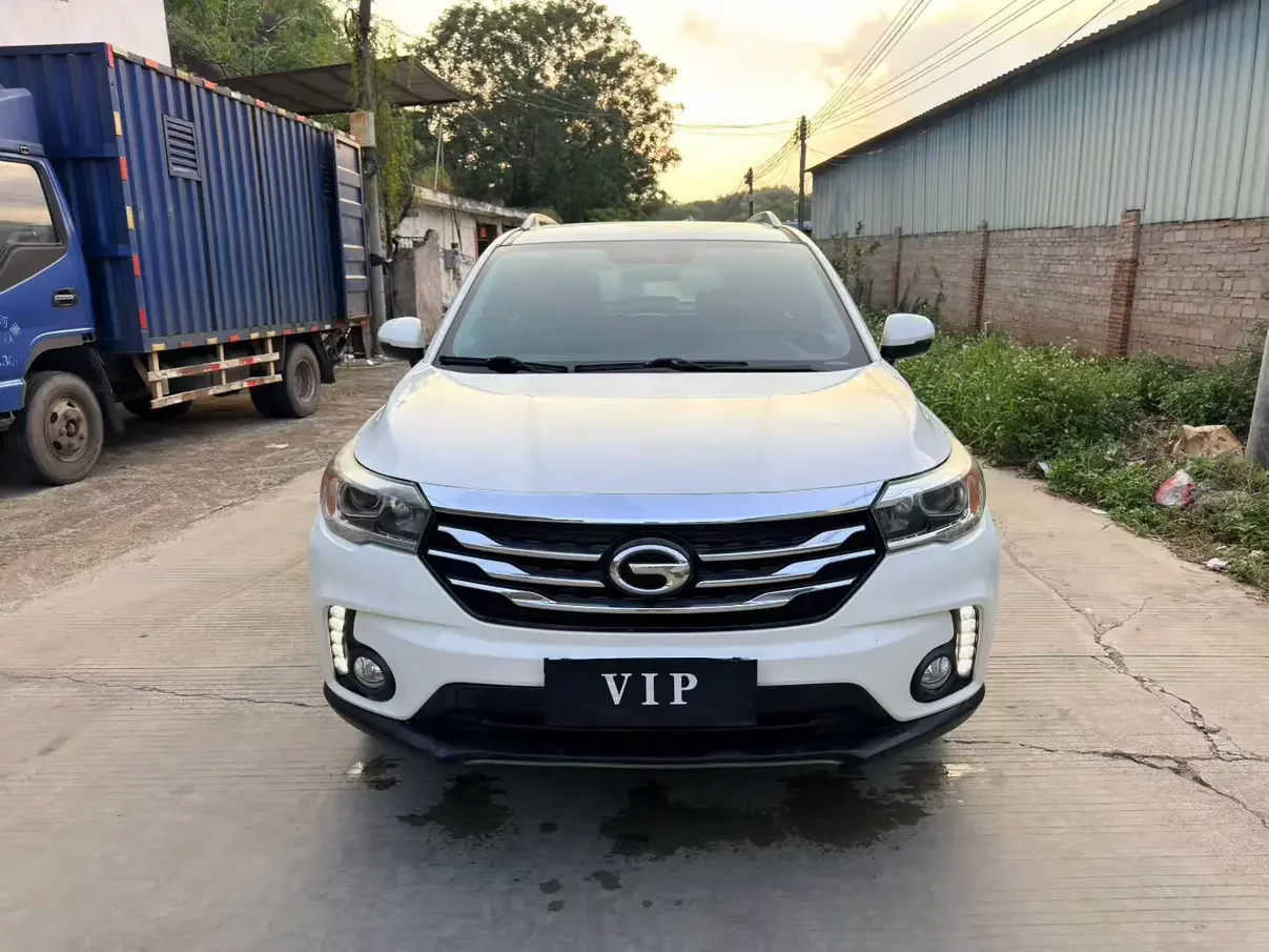 GAC Trumpchi GS4  из Китая