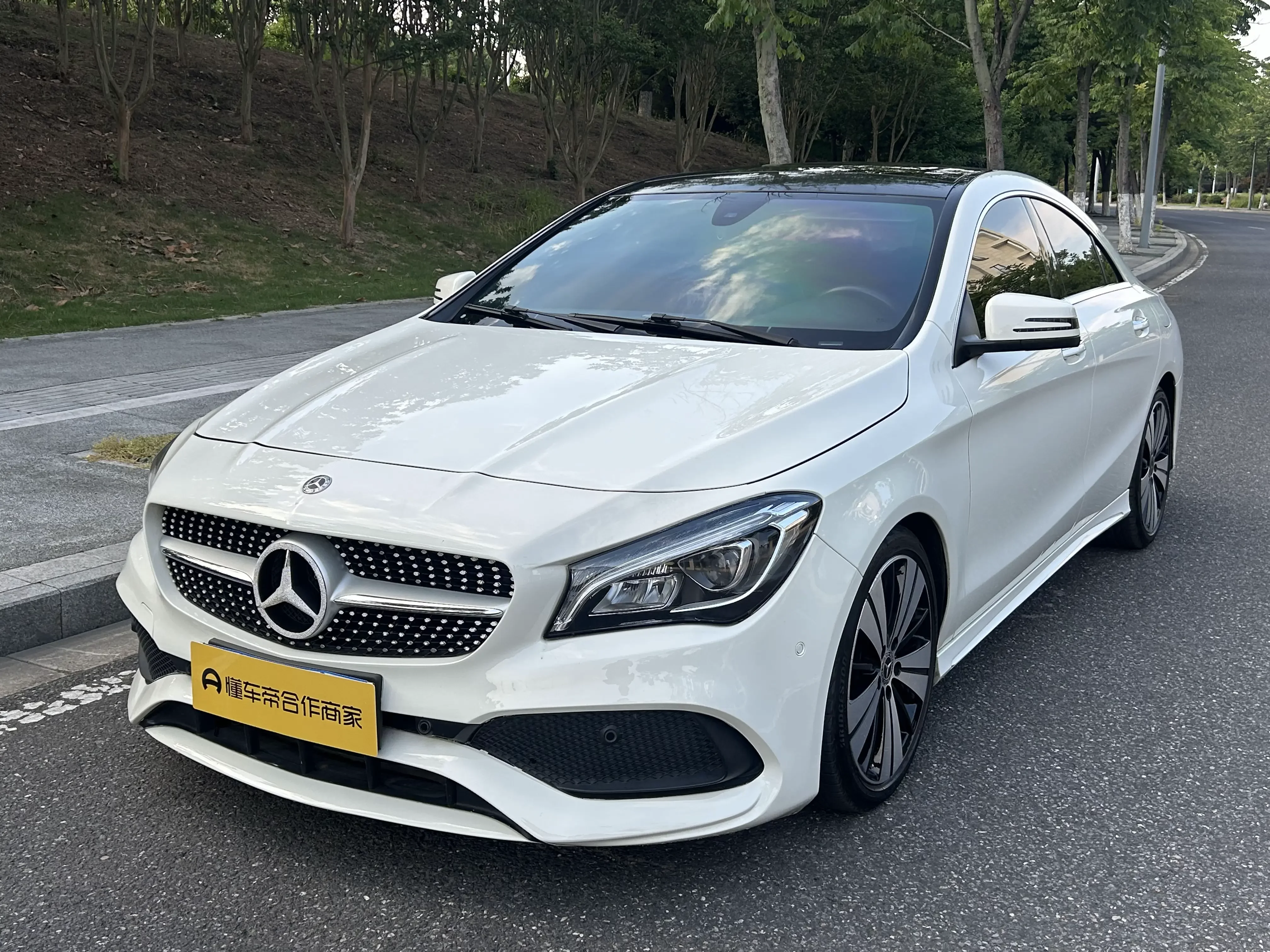 Mercedes-Benz CLA (Imported)
