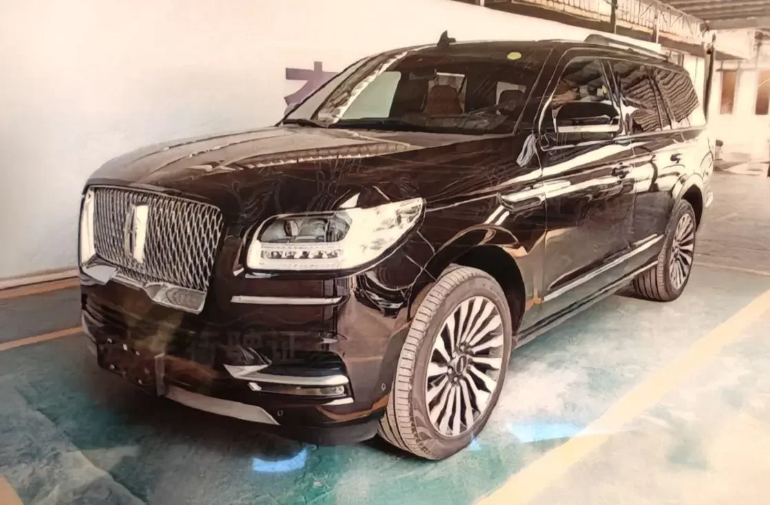 Lincoln pilot  из Китая