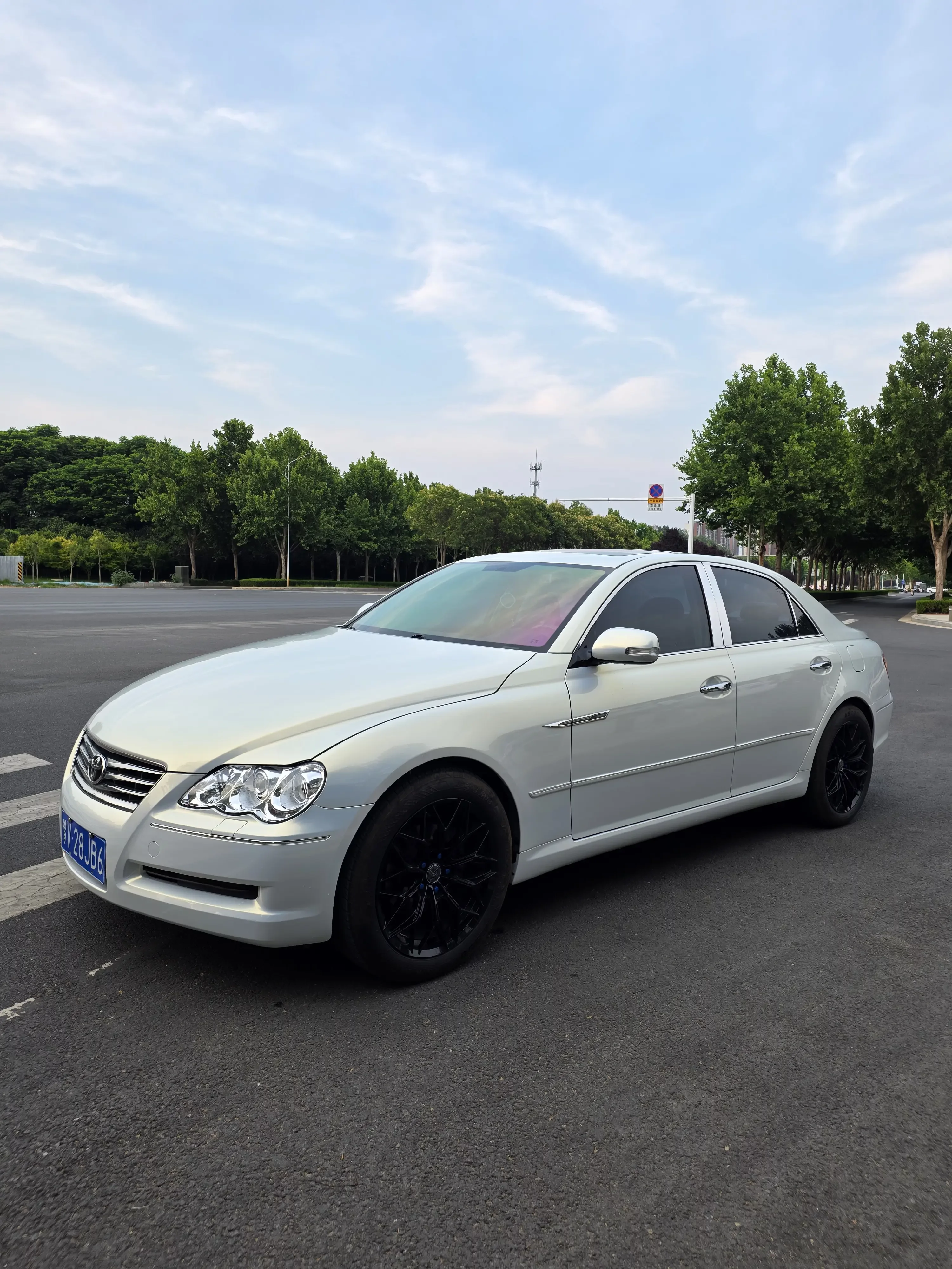 Toyota Ruizhi  из Китая