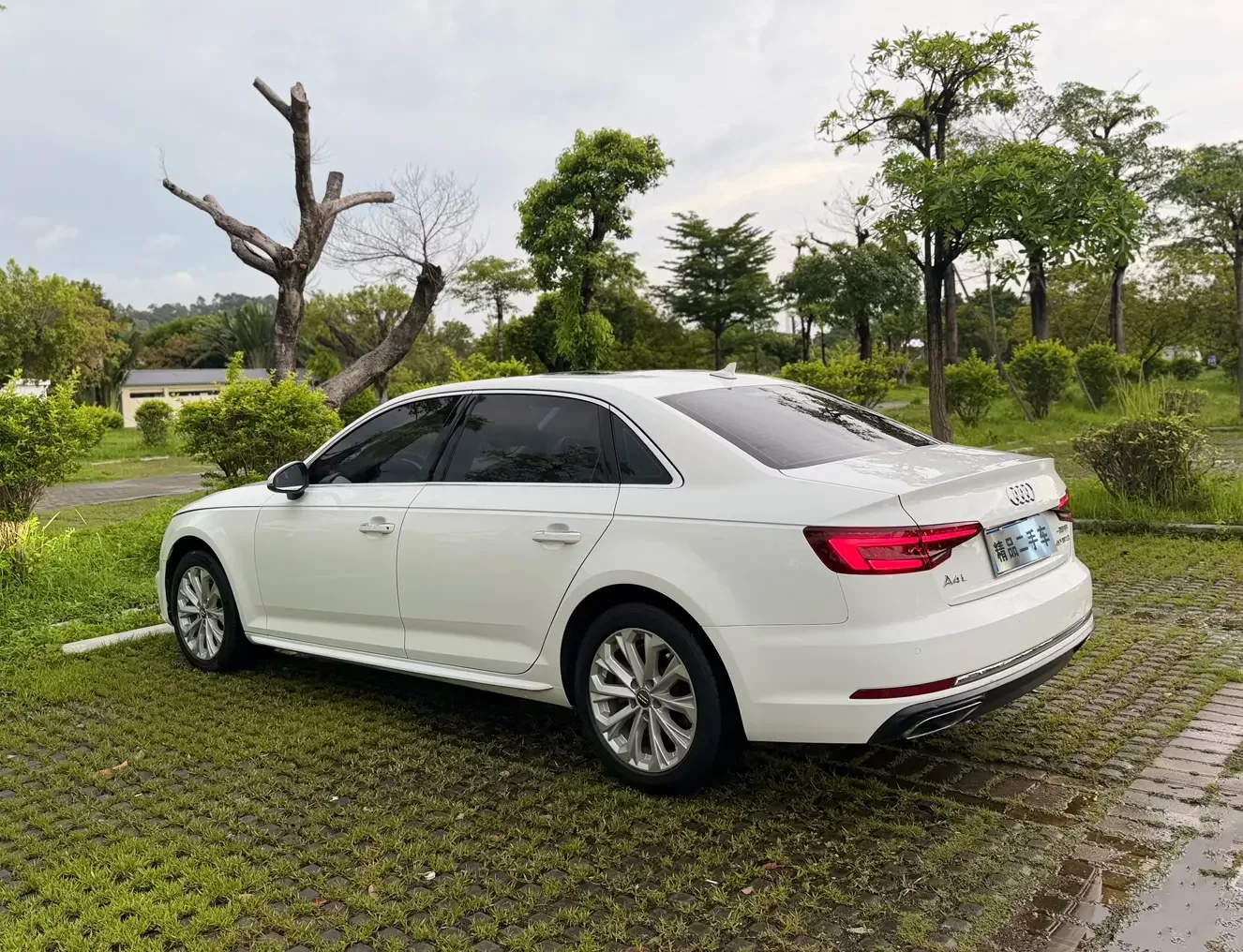 Audi A4L