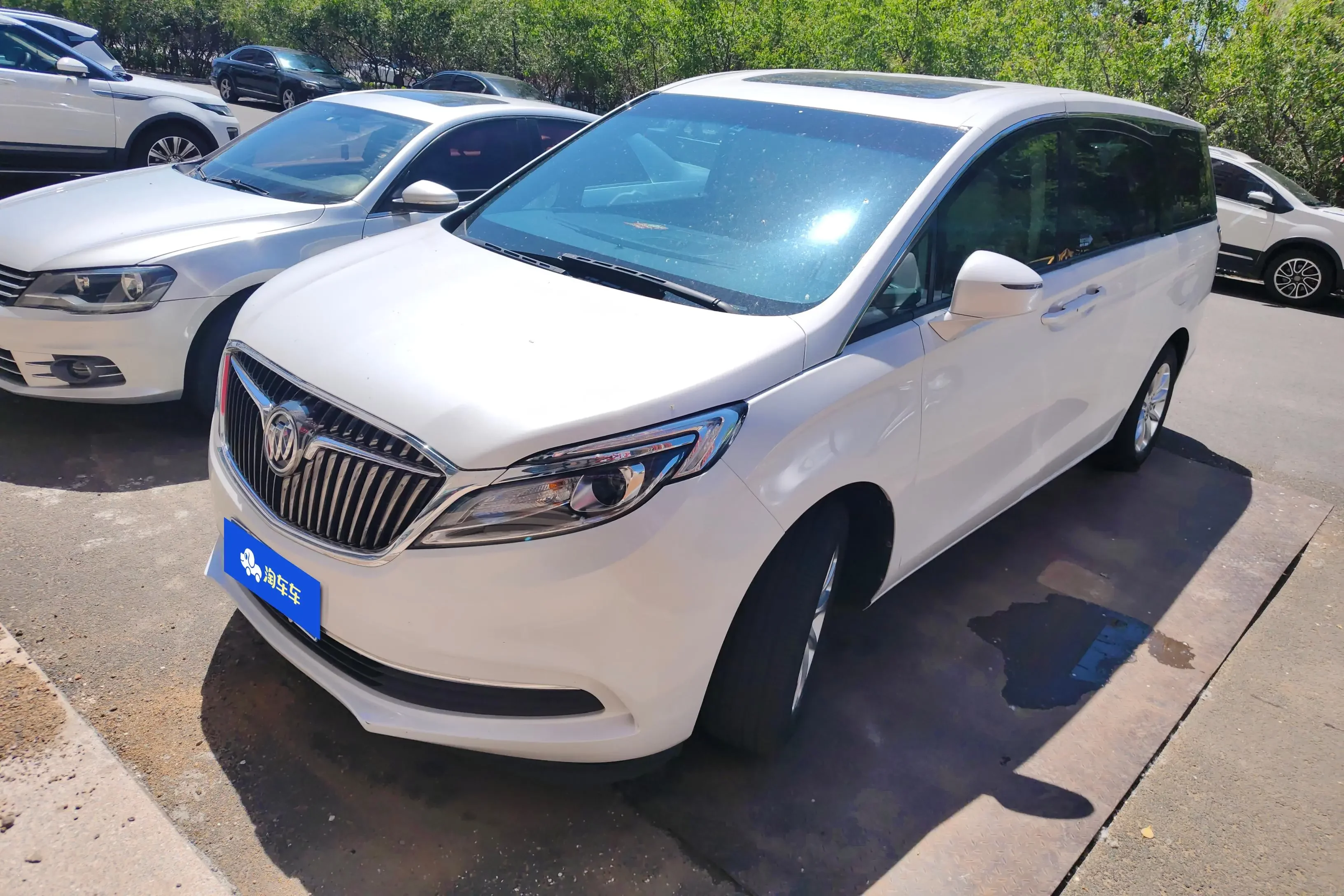 Buick GL8
