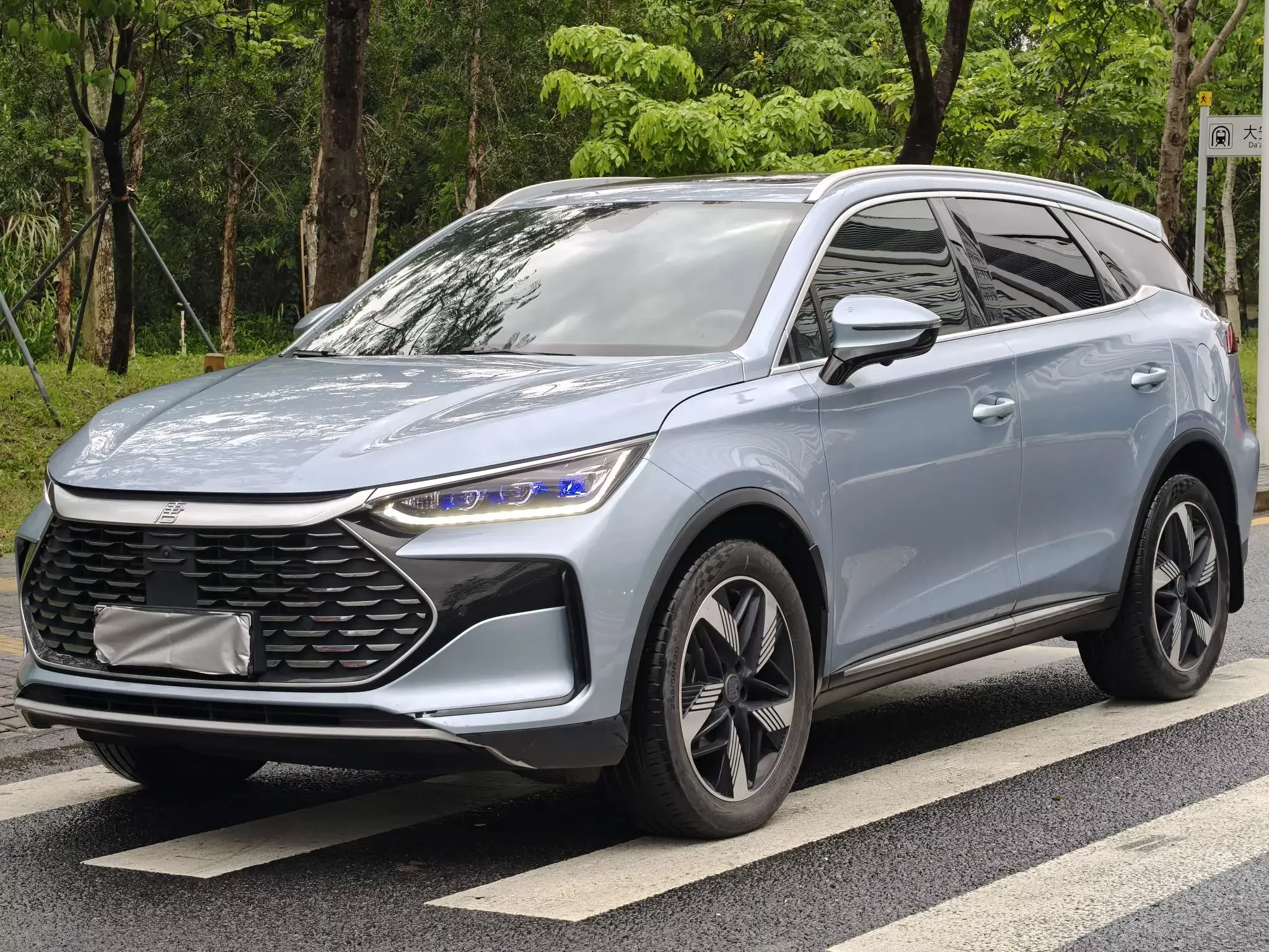 BYD Tang DM