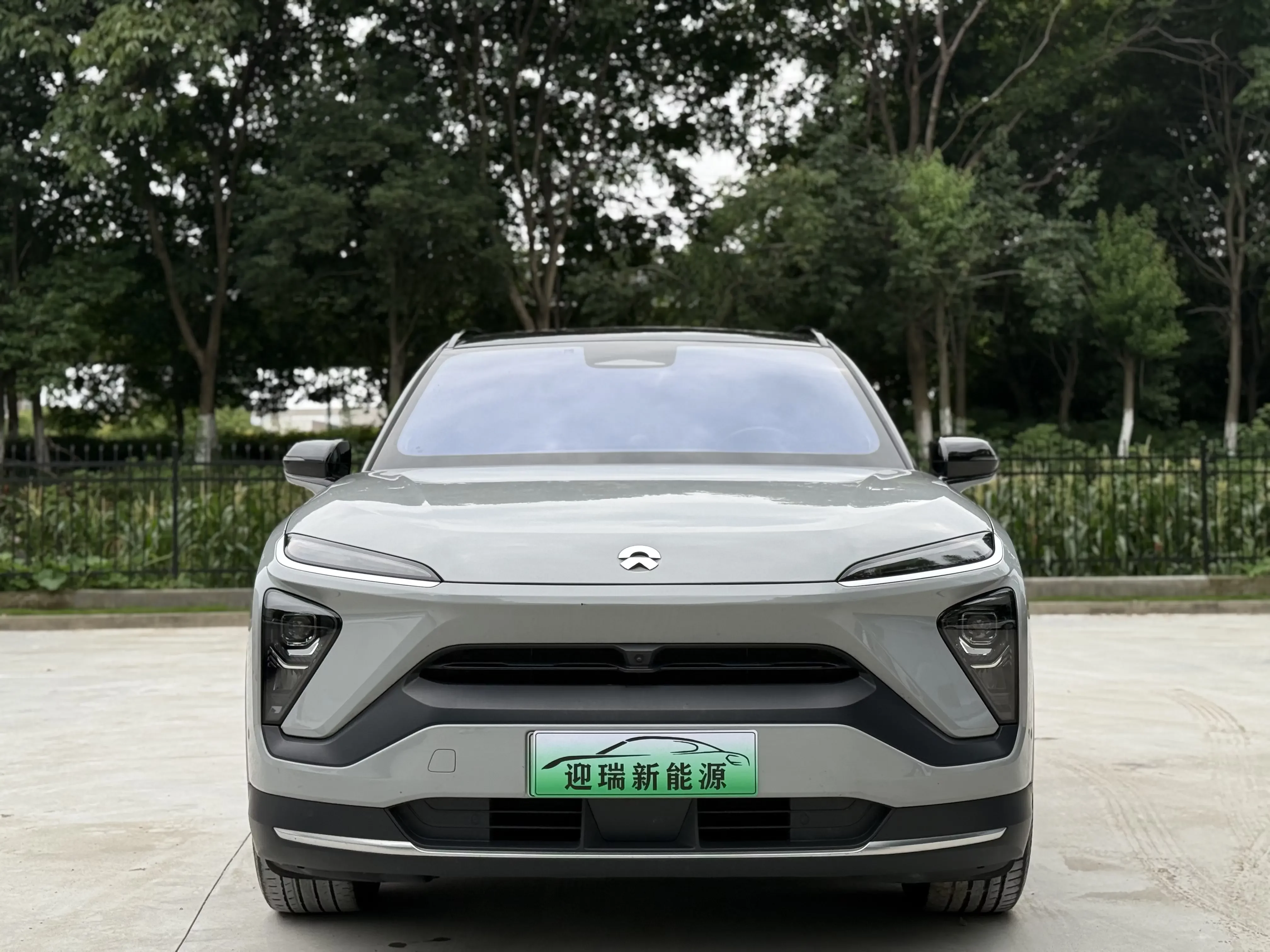 NIO ES6