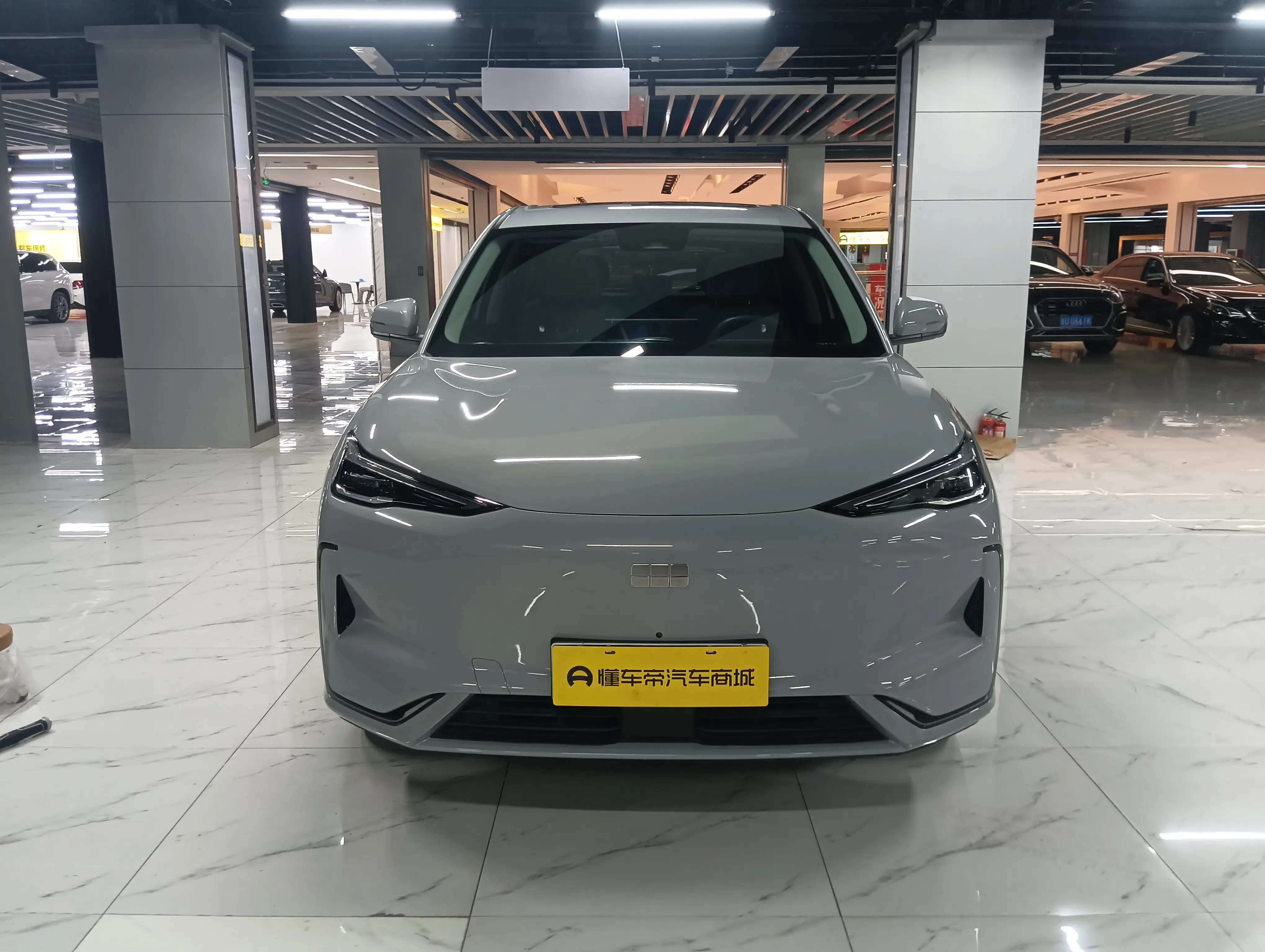 Geely Galaxy E5
