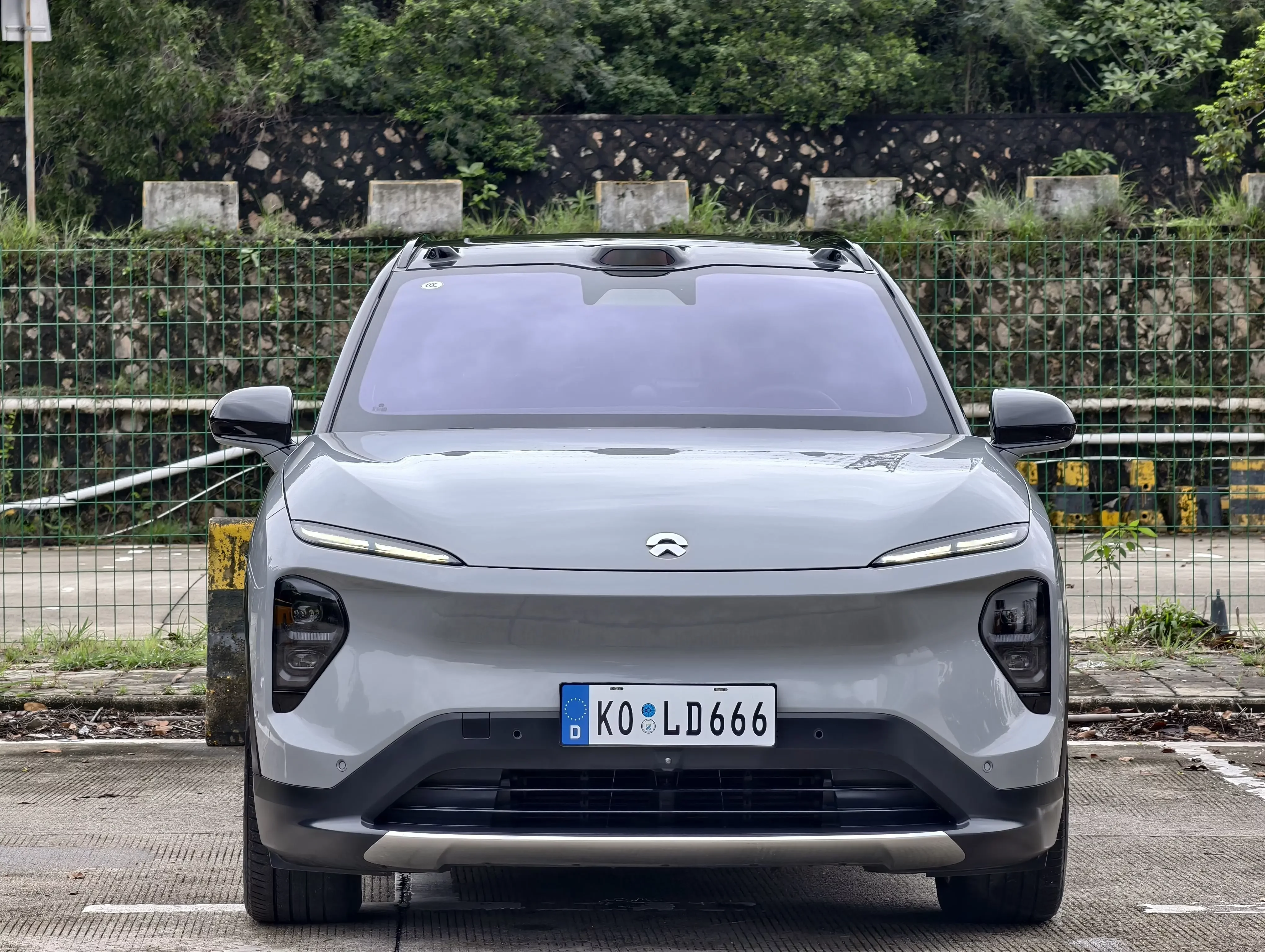 NIO ES7