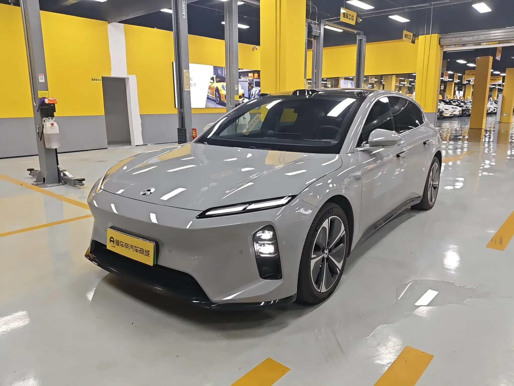 NIO ET5T  из Китая