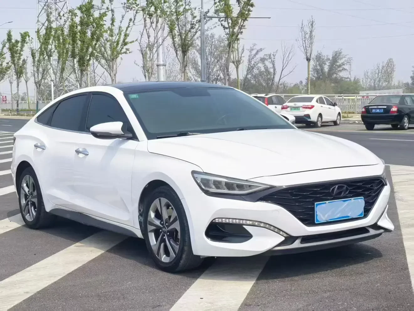Hyundai Lafesta