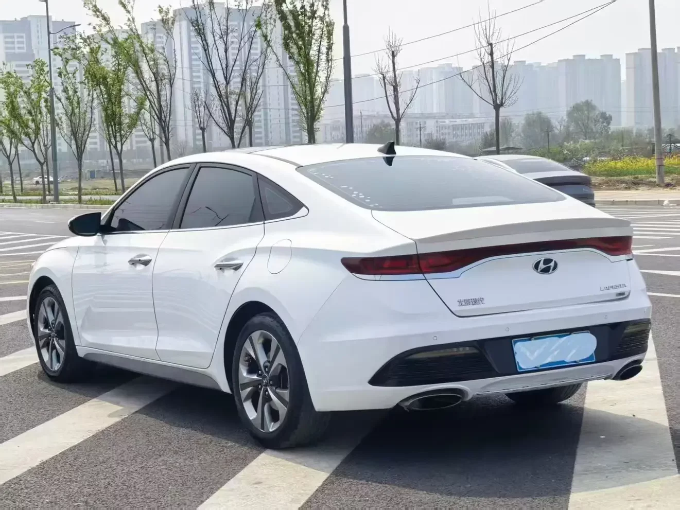 Hyundai Lafesta