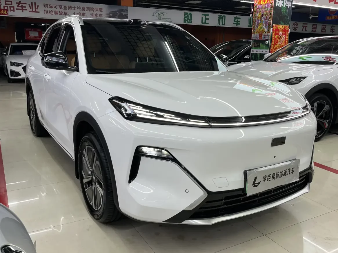 Geely Galaxy Starship 7 EM-i