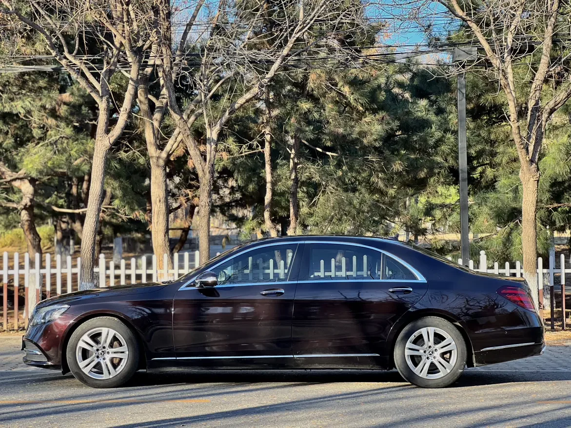 Mercedes-Benz S Class