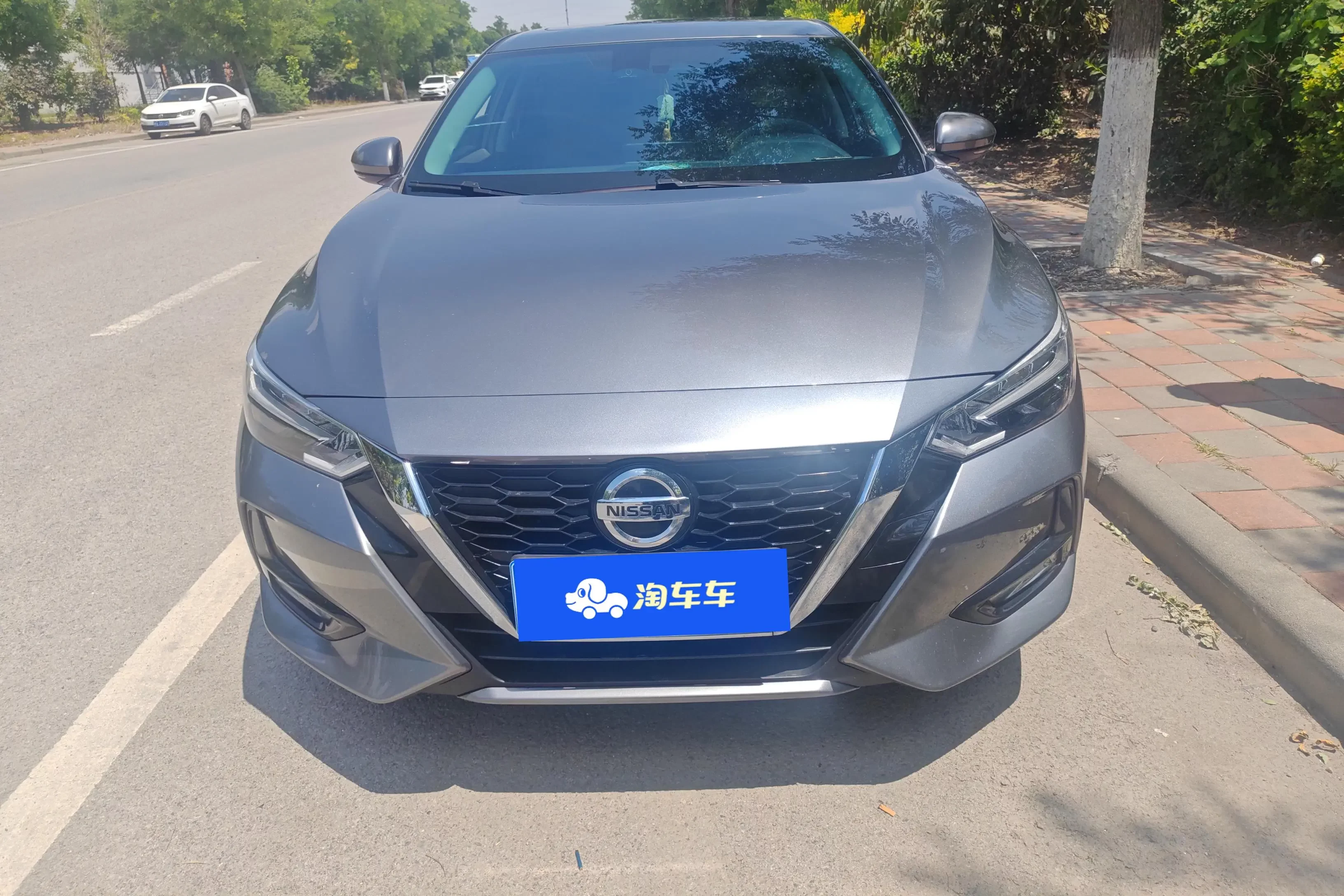 Nissan Sylphy  из Китая