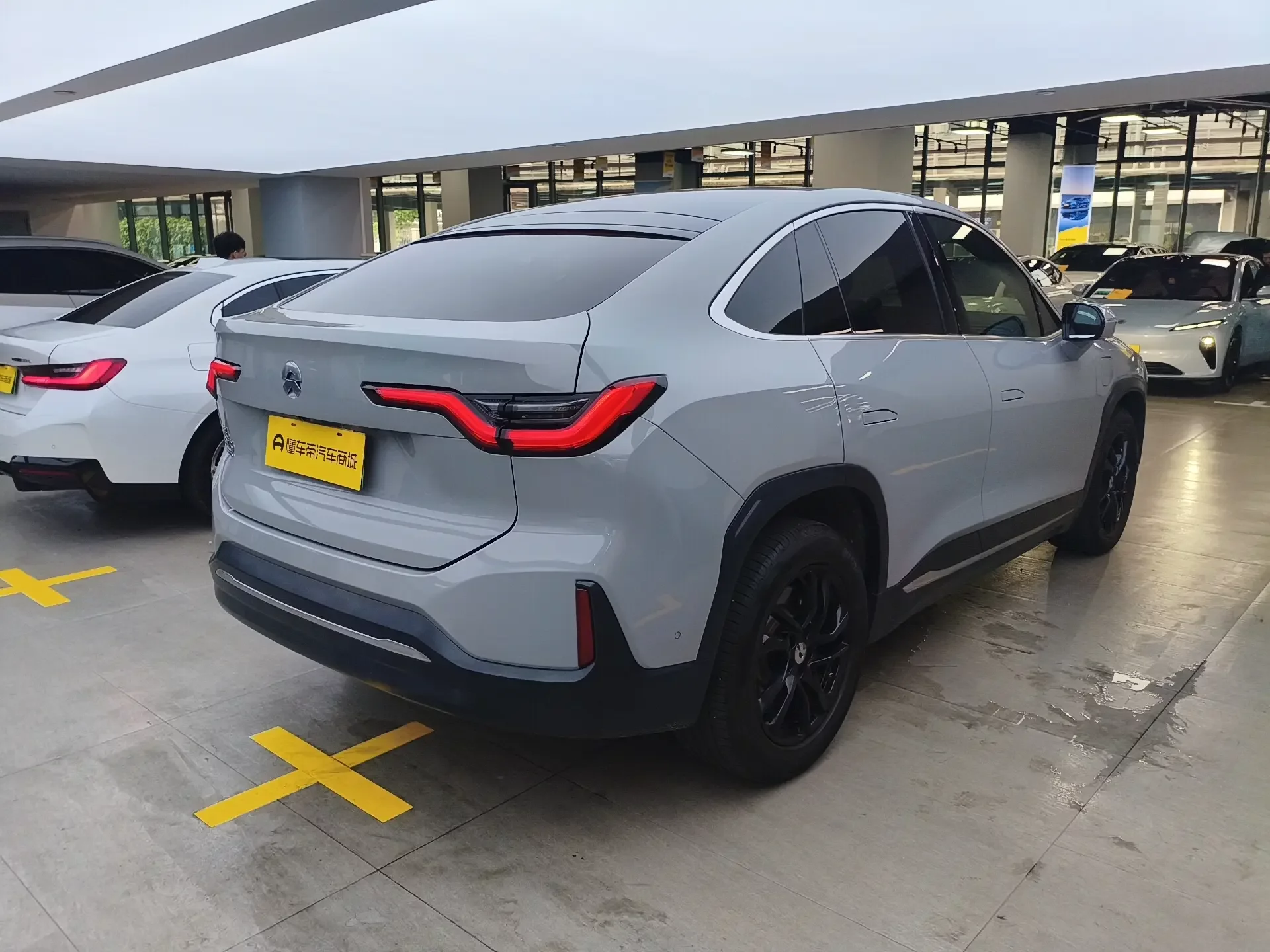 NIO EC6