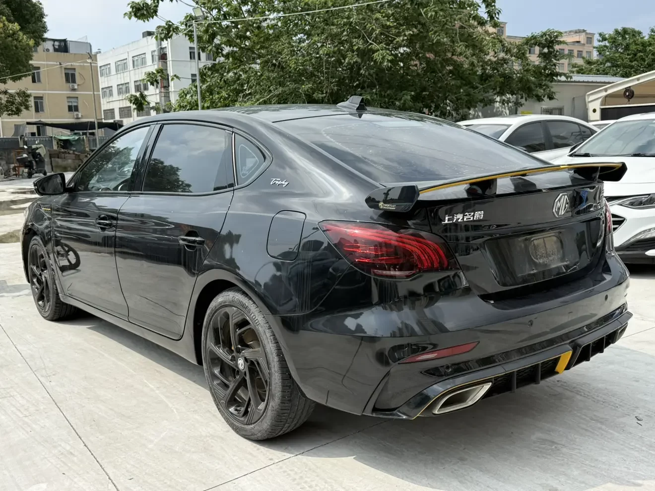 MG 6