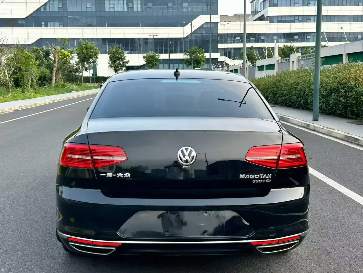 Volkswagen Magotan