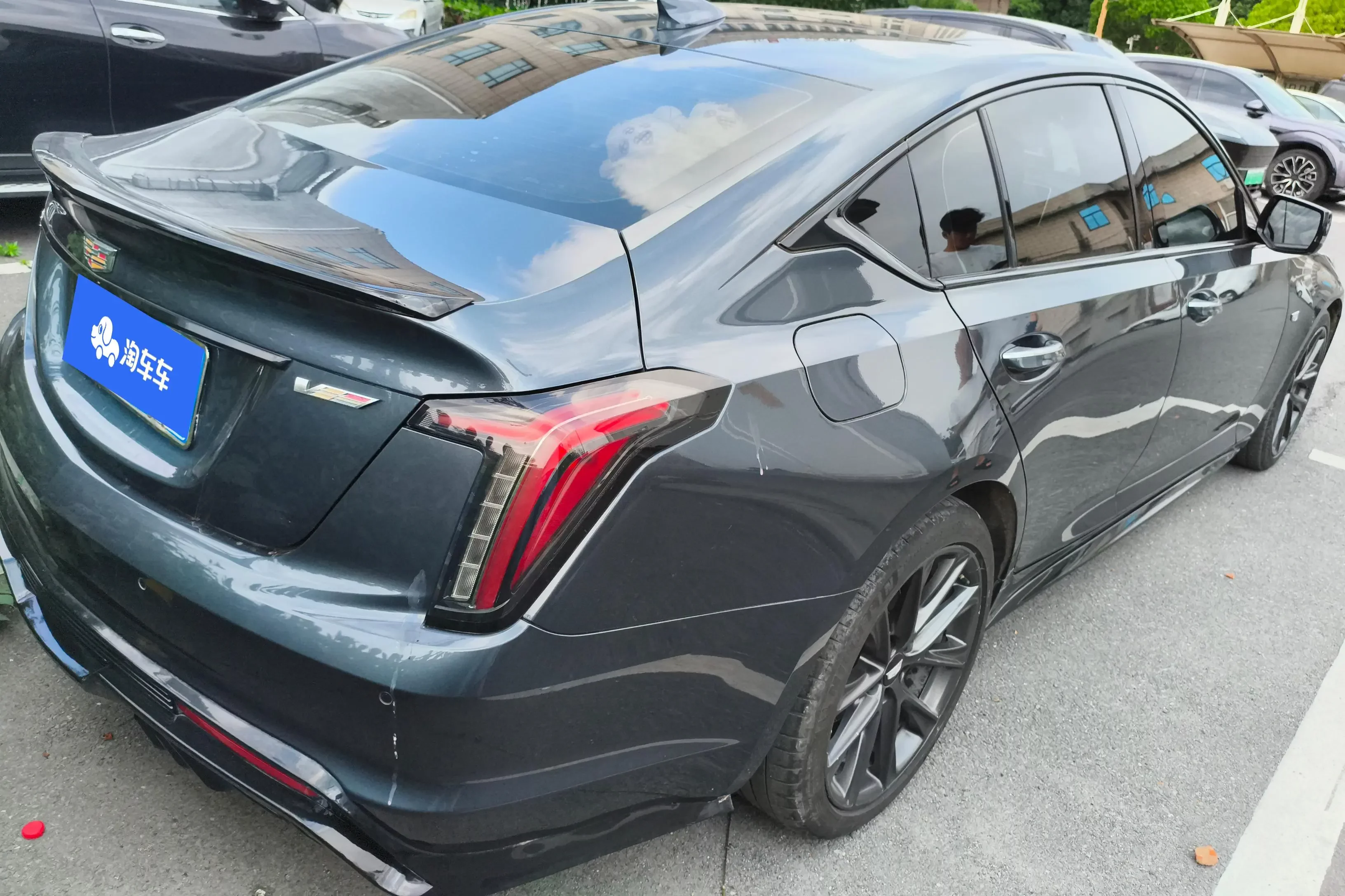 Cadillac CT5