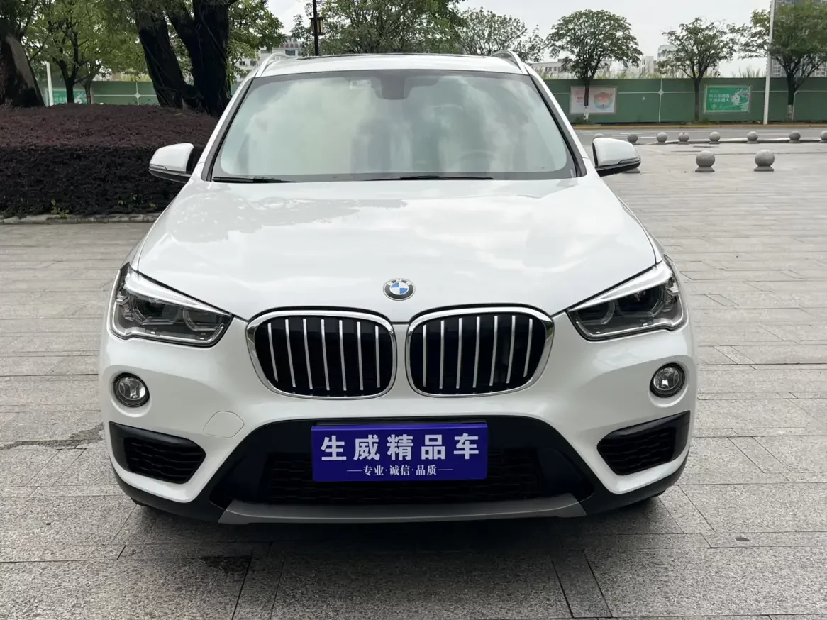 BMW X1  из Китая