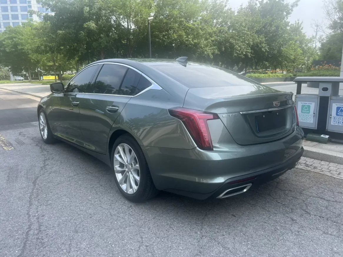 Cadillac CT5