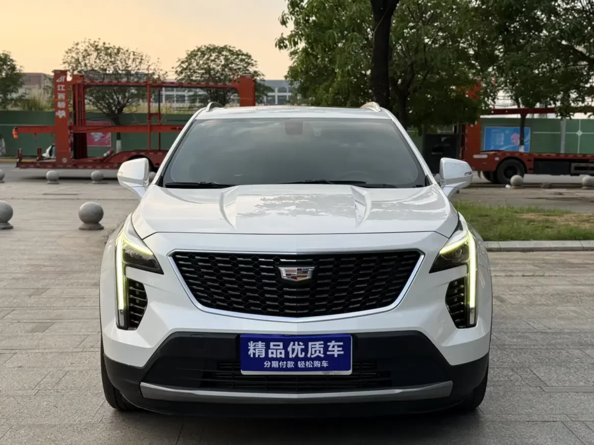 Cadillac XT4