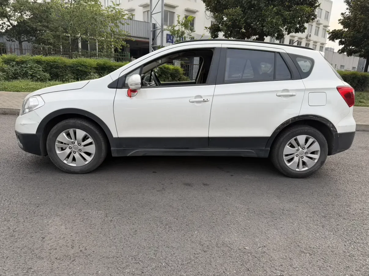 Suzuki Feng Yu