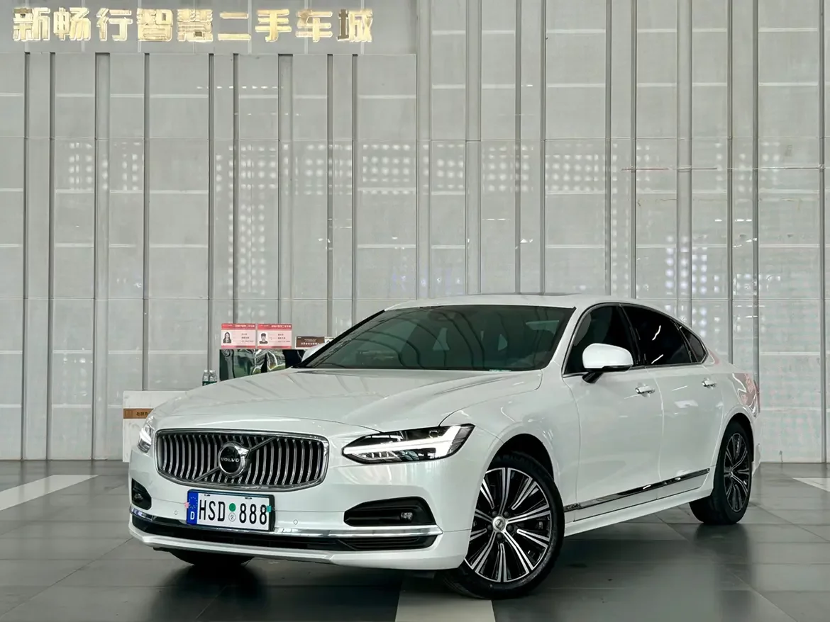 Volvo S90