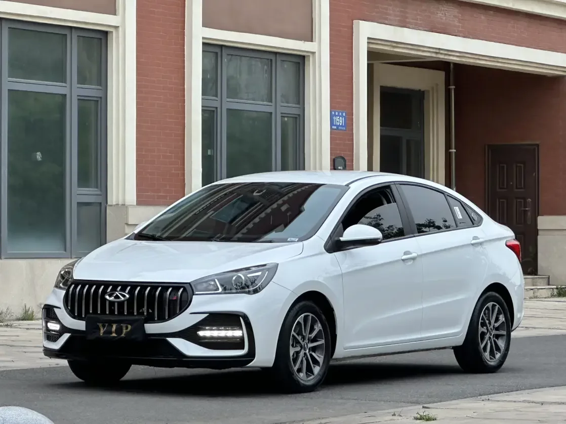 Chery Arrizo 5