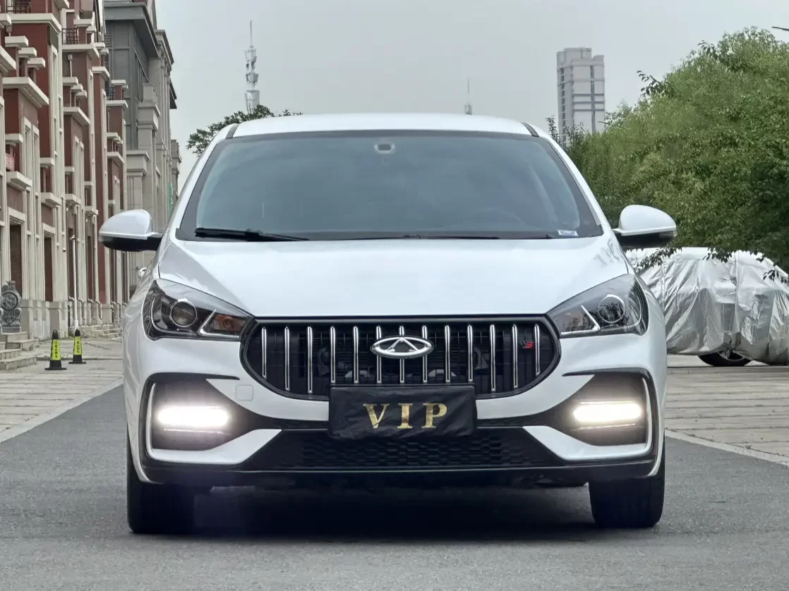 Chery Arrizo 5